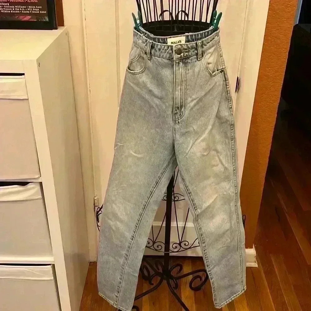 Rolla’s Elle Super High Rise Straight Jeans-Sz 24